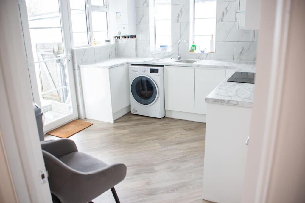 Апартаменты Coastal Haven In Leigh-On-Sea Саутенд-он-Си Экстерьер фото
